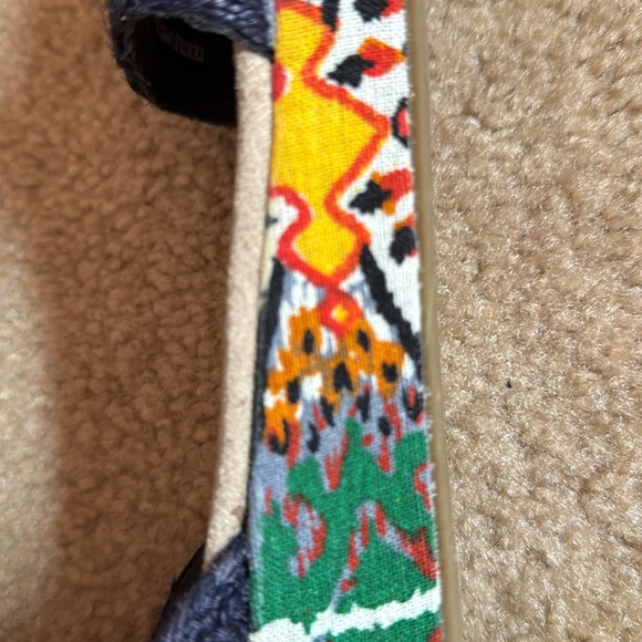 AZTEC - Strap Sandals - Size 7 - Picture 10 of 10